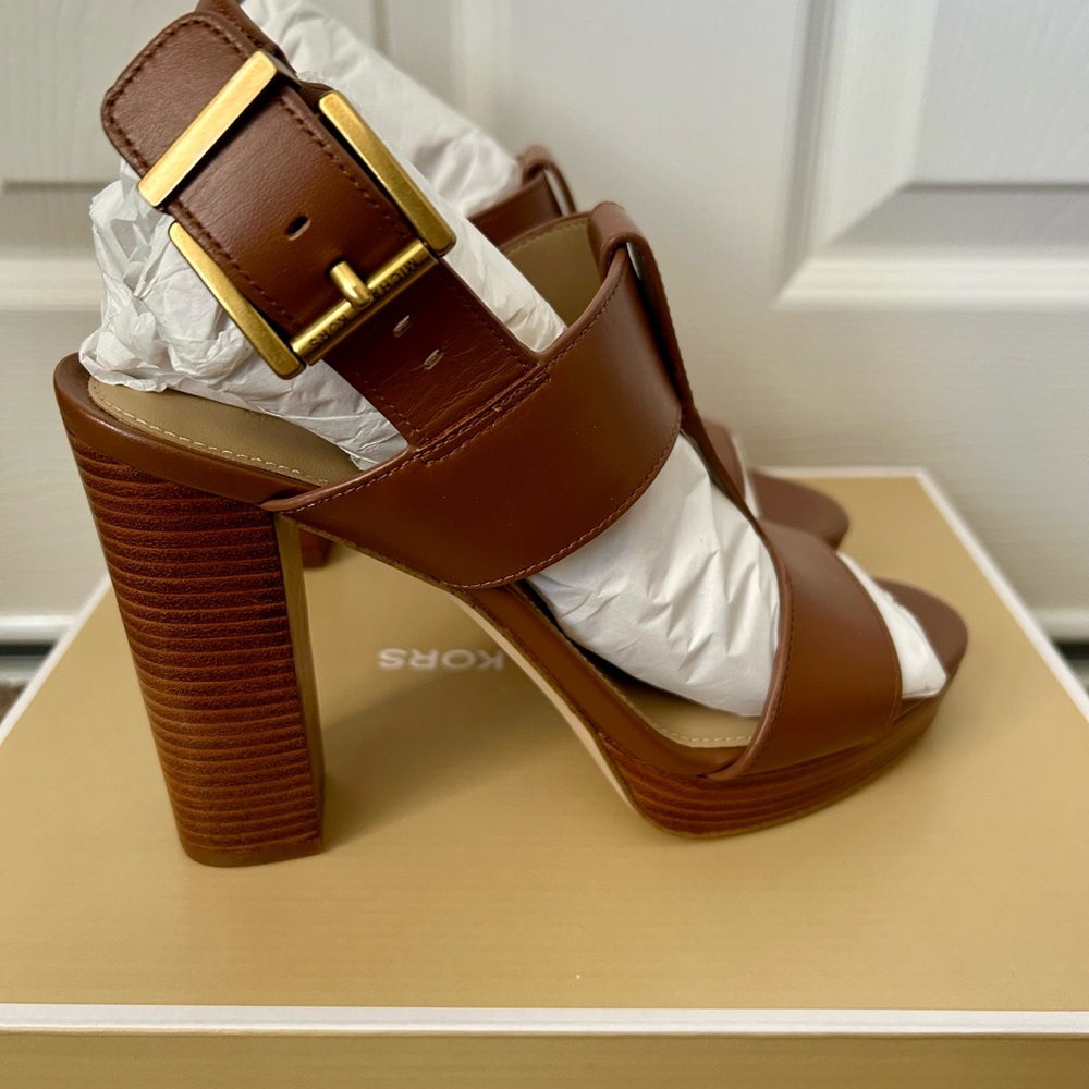Michael Kors Brown Leather Platform Sandal - Picture 5 of 11